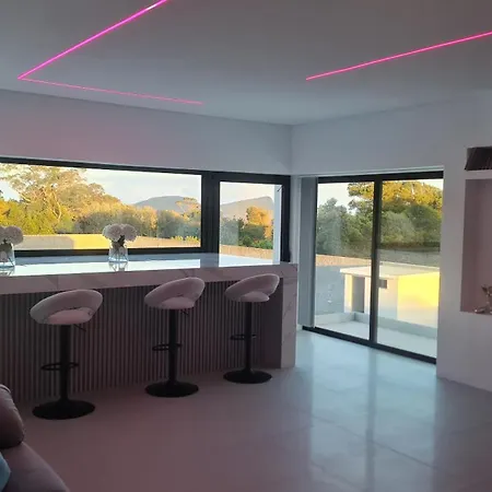 Bella Casa - Aparthotel *