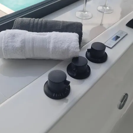 Aparthotel Bella Casa -