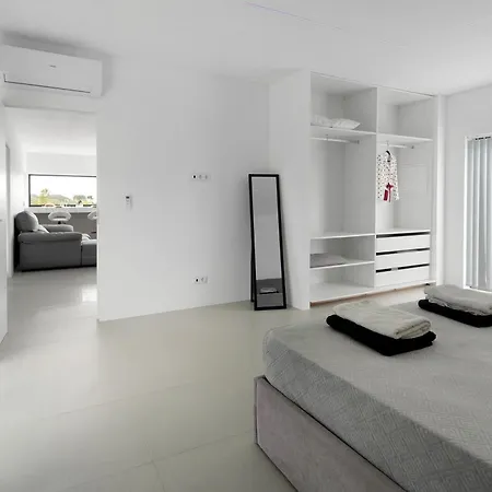 Bella Casa - Aparthotel